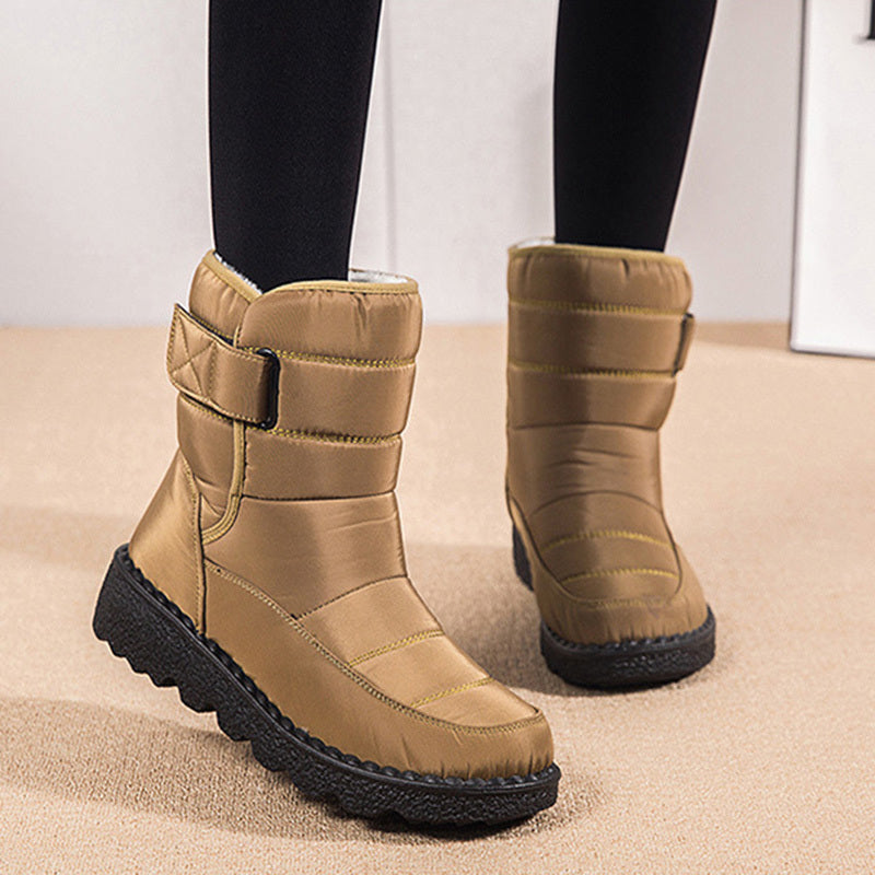 
                      
                        Snow Boots Winter Warm Plush Shoes Women Waterproof Low Heels Platform Ankle Boots Female Shoes - RewaGold
                      
                    