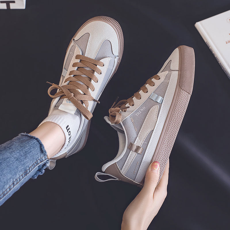 
                      
                        Women’s Classic White Sneakers - Stylish & Comfortable - RewaGold
                      
                    