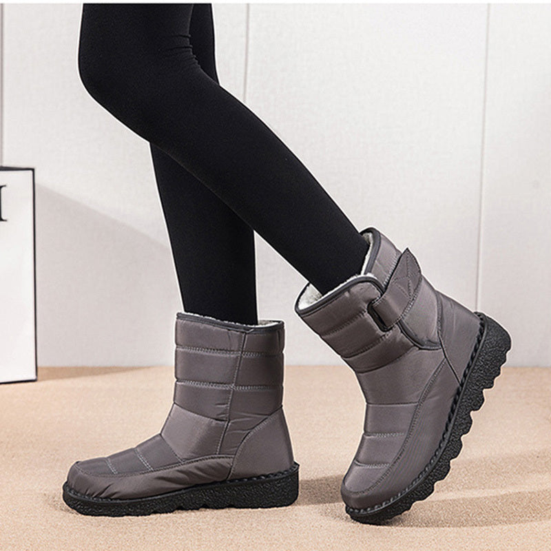 
                      
                        Snow Boots Winter Warm Plush Shoes Women Waterproof Low Heels Platform Ankle Boots Female Shoes - RewaGold
                      
                    